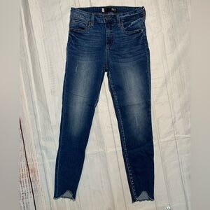 KUT from the Kloth Connie High Rise ankle skinny. Size 4.